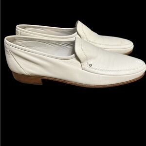 Vintage Bally of Switzerland white leather loafers